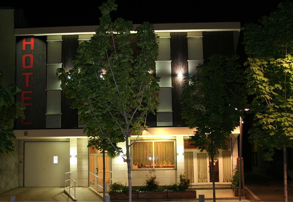 Albergo Munsci' Rovello Porro エクステリア 写真